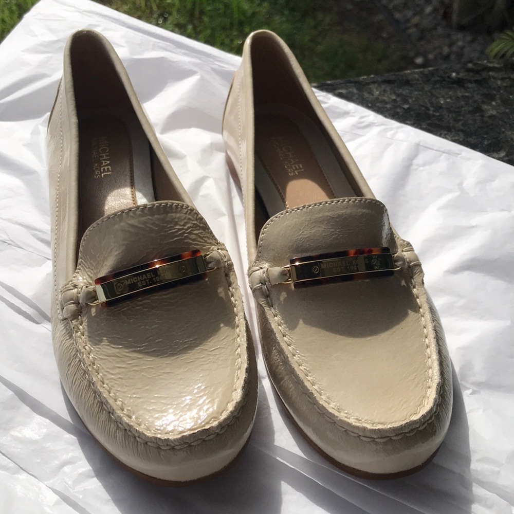New Michael Kors Loafers - Picture 4 of 4